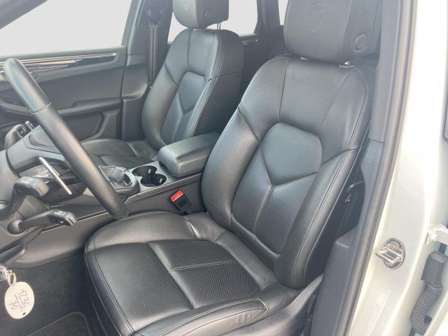 PORSCHE Macan usata 9
