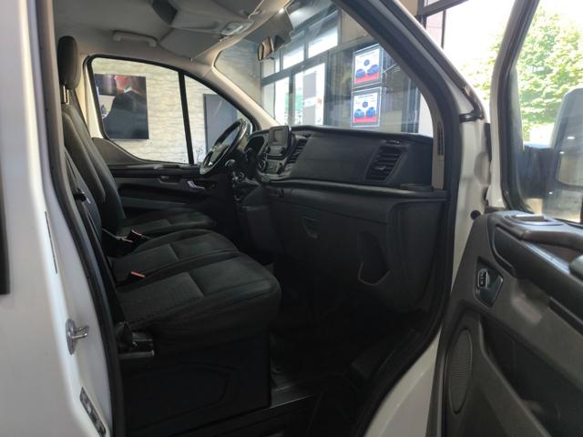 FORD Transit Custom usata, con Fendinebbia
