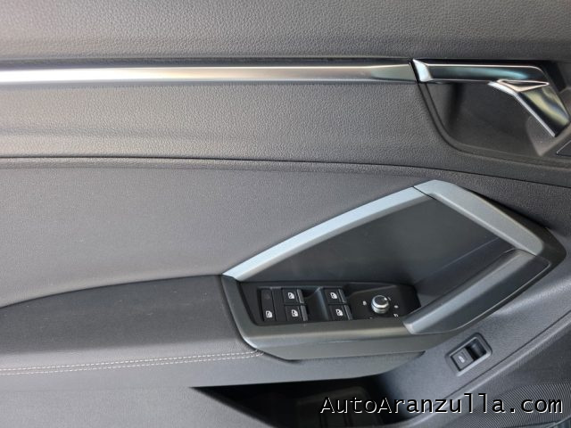AUDI Q3 usata, con Autoradio digitale