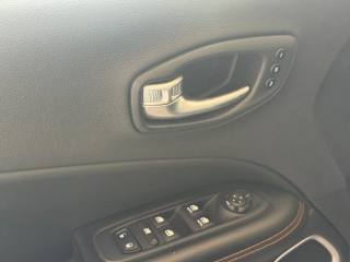 JEEP Compass usata, con Autoradio