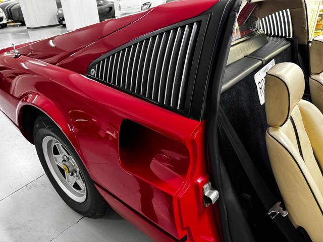 FERRARI 308 usata 8