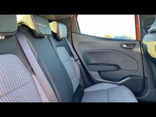 RENAULT Clio usata, con Volante in pelle