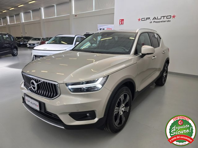 VOLVO XC40 usata, con Airbag laterali