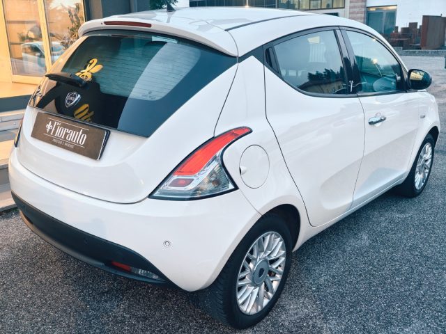 LANCIA Ypsilon usata, con Airbag Passeggero