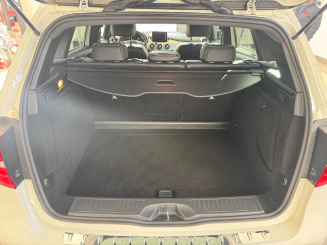 MERCEDES-BENZ B 180 usata, con Controllo trazione