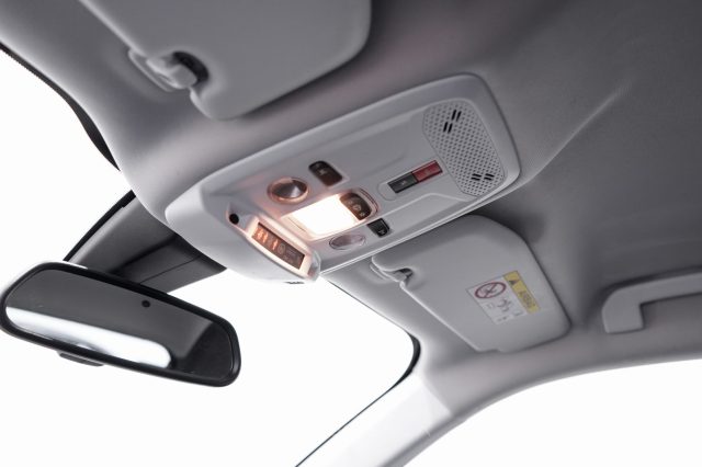 PEUGEOT 2008 usata, con Fari LED