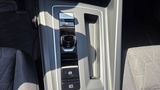 VOLKSWAGEN Golf usata, con Controllo elettronico della corsia