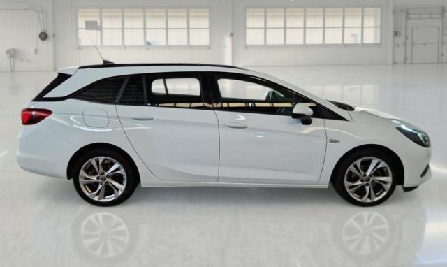 OPEL Astra usata, con Airbag Passeggero