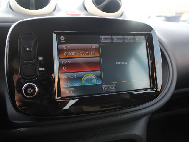 SMART ForTwo usata, con USB