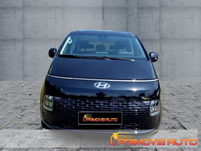 HYUNDAI Staria usata, con Autoradio