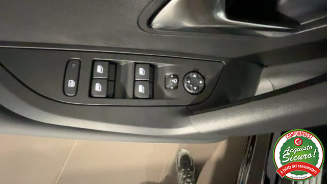 PEUGEOT 2008 usata, con Fendinebbia