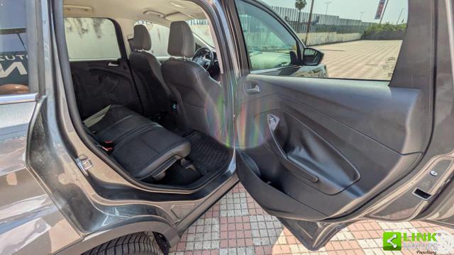 FORD Kuga usata, con Park Distance Control