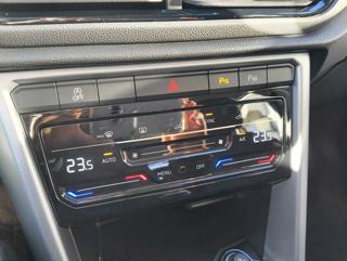 VOLKSWAGEN T-Roc usata, con Controllo automatico clima