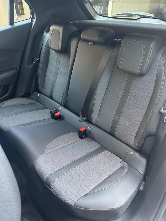 PEUGEOT 2008 usata, con Park Distance Control