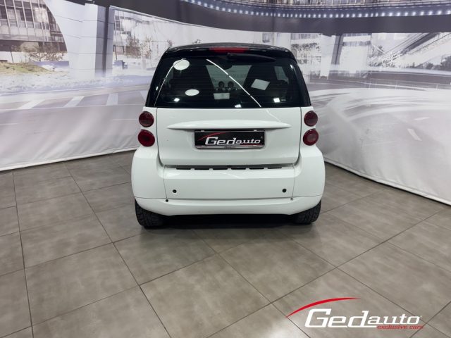 SMART ForTwo usata, con Autoradio