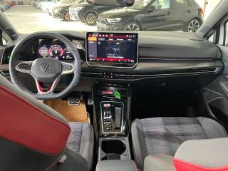 VOLKSWAGEN Golf usata, con Climatizzatore