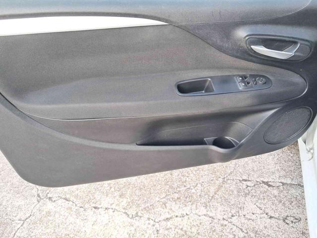 FIAT Punto usata 19