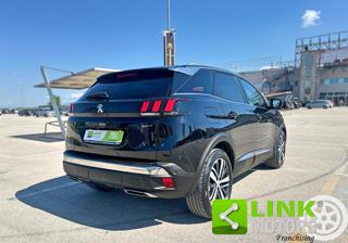 PEUGEOT 3008 usata, con Touch screen