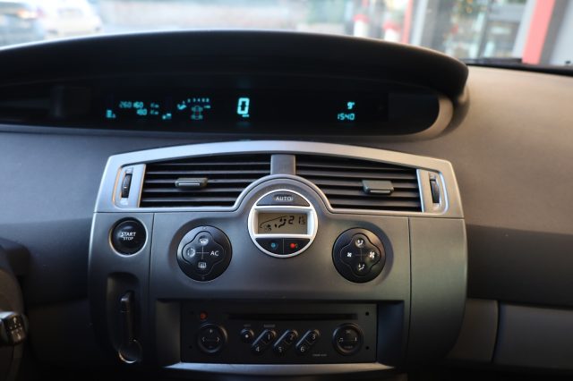 RENAULT Scenic usata 33