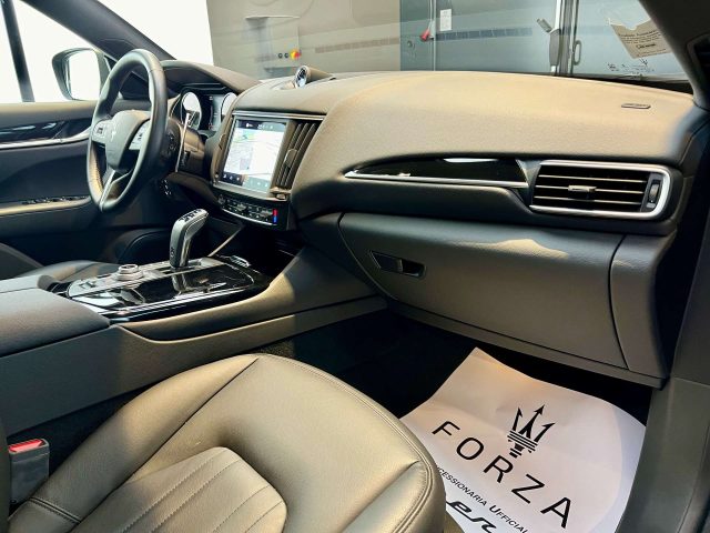 MASERATI Levante usata, con Servosterzo