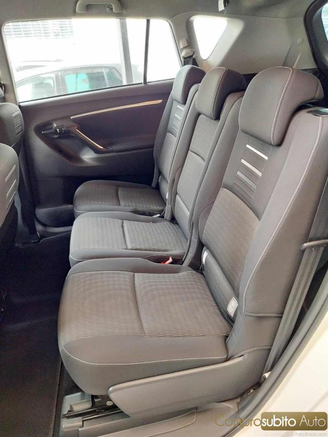 TOYOTA Verso usata, con Servosterzo