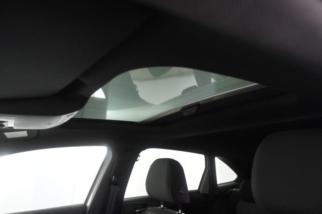 VOLKSWAGEN Taigo usata 13