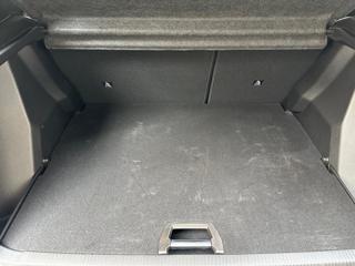 PEUGEOT 2008 usata, con Volante in pelle