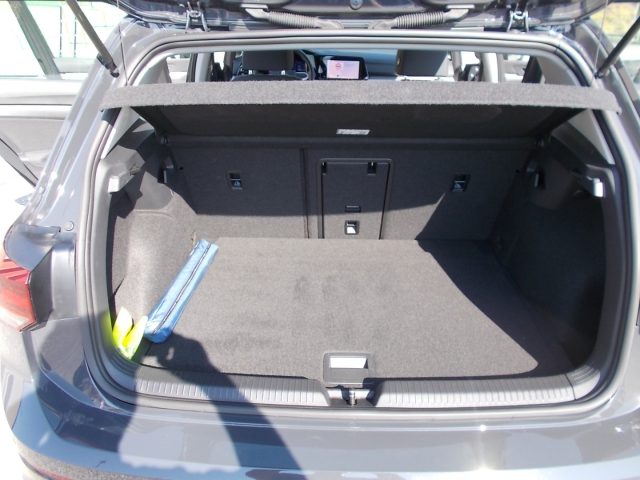 VOLKSWAGEN Golf usata, con Park Distance Control