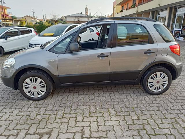FIAT Sedici usata, con Sedile posteriore sdoppiato