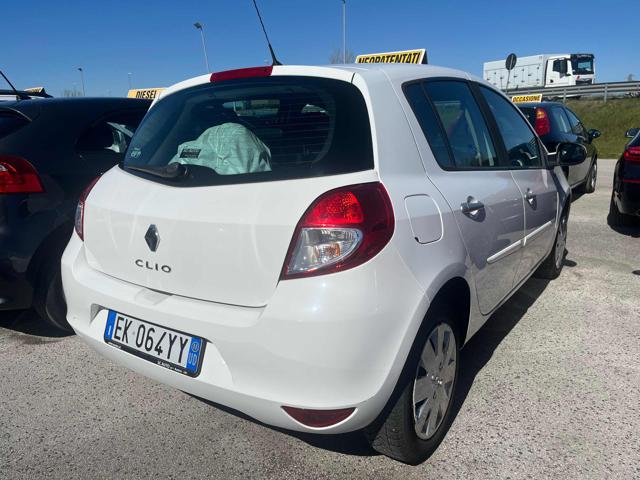 RENAULT Clio usata, con Airbag laterali