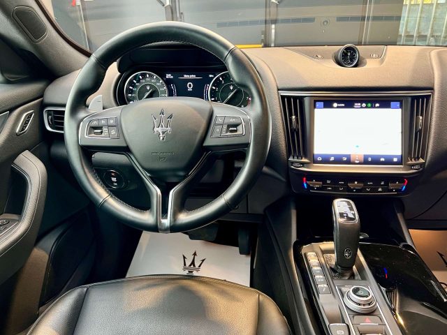 MASERATI Levante usata, con USB