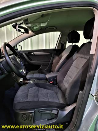 VOLKSWAGEN Passat usata 46