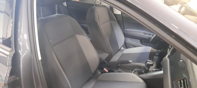 VOLKSWAGEN Taigo usata, con Fari LED