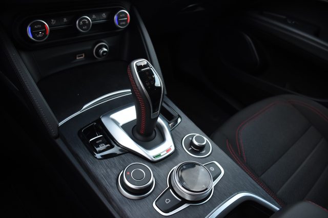 ALFA ROMEO Stelvio usata, con ESP