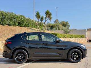 ALFA ROMEO Stelvio usata, con Alzacristalli elettrici