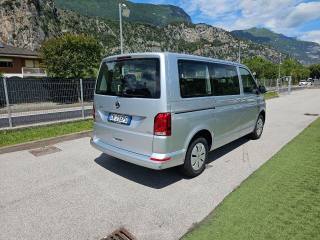 VOLKSWAGEN Caravelle usata, con Chiusura centralizzata