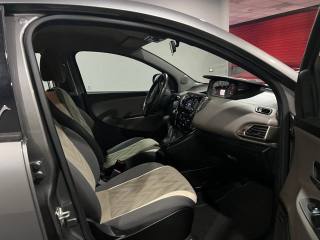 LANCIA Ypsilon usata, con Boardcomputer