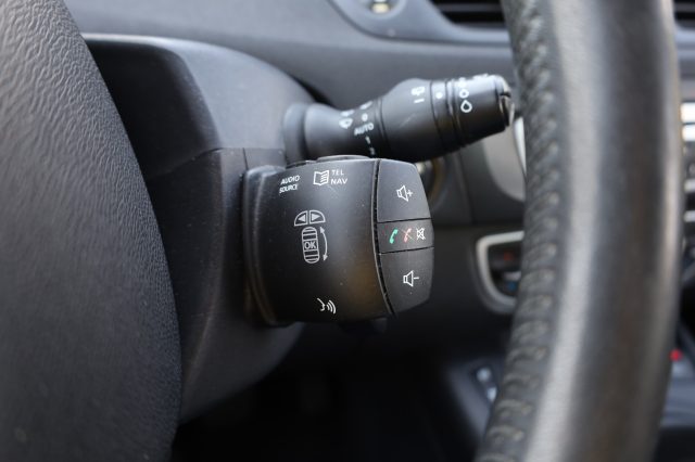 RENAULT Scenic usata, con Bluetooth