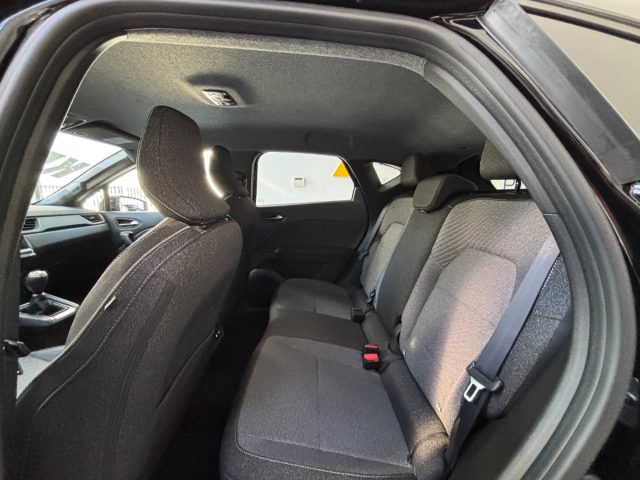 RENAULT Captur usata, con Sensori di parcheggio posteriori