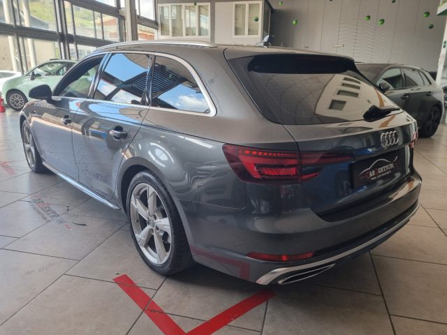 AUDI A4 usata, con Autoradio