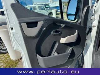 OPEL Movano usata, con Autoradio