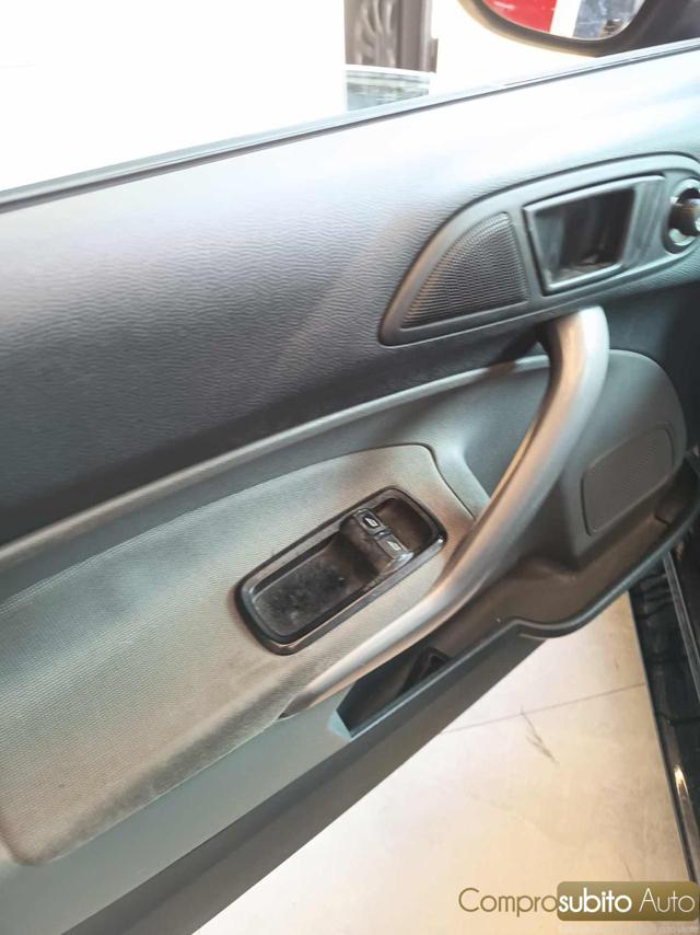 FORD Fiesta usata 17