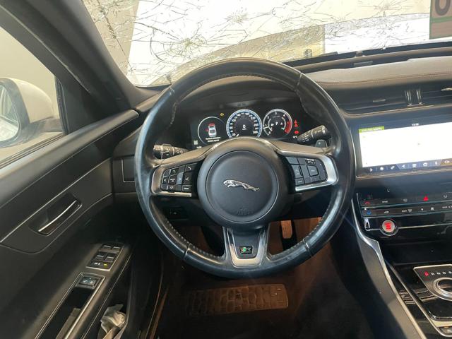 JAGUAR XF usata, con ESP