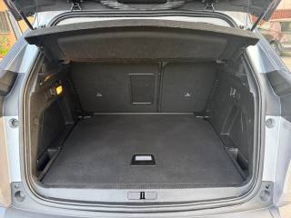 PEUGEOT 3008 usata, con Fari LED