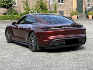 PORSCHE Taycan usata, con Boardcomputer