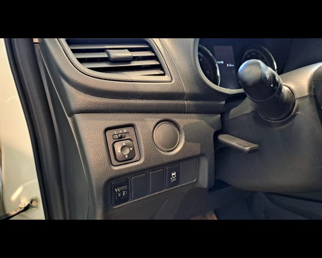 MITSUBISHI L200 usata, con Bracciolo