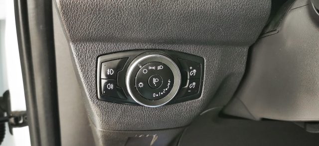 FORD Transit Courier usata 31