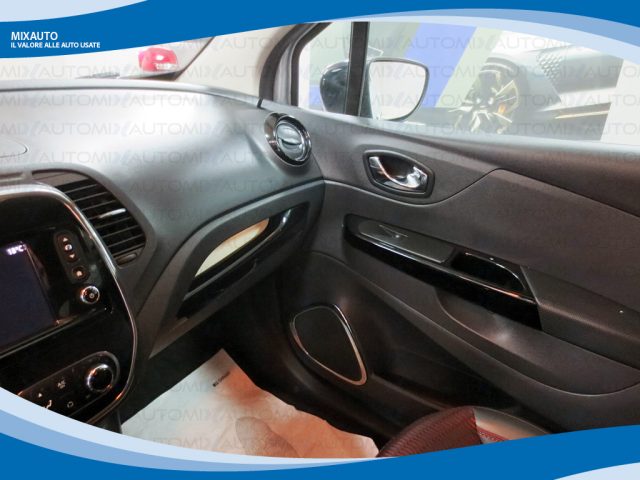 RENAULT Captur usata, con Climatizzatore