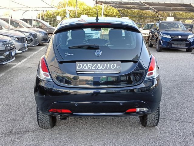 LANCIA Ypsilon usata, con MP3