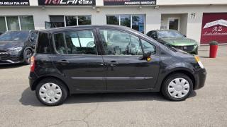 RENAULT Modus usata, con Chiusura centralizzata